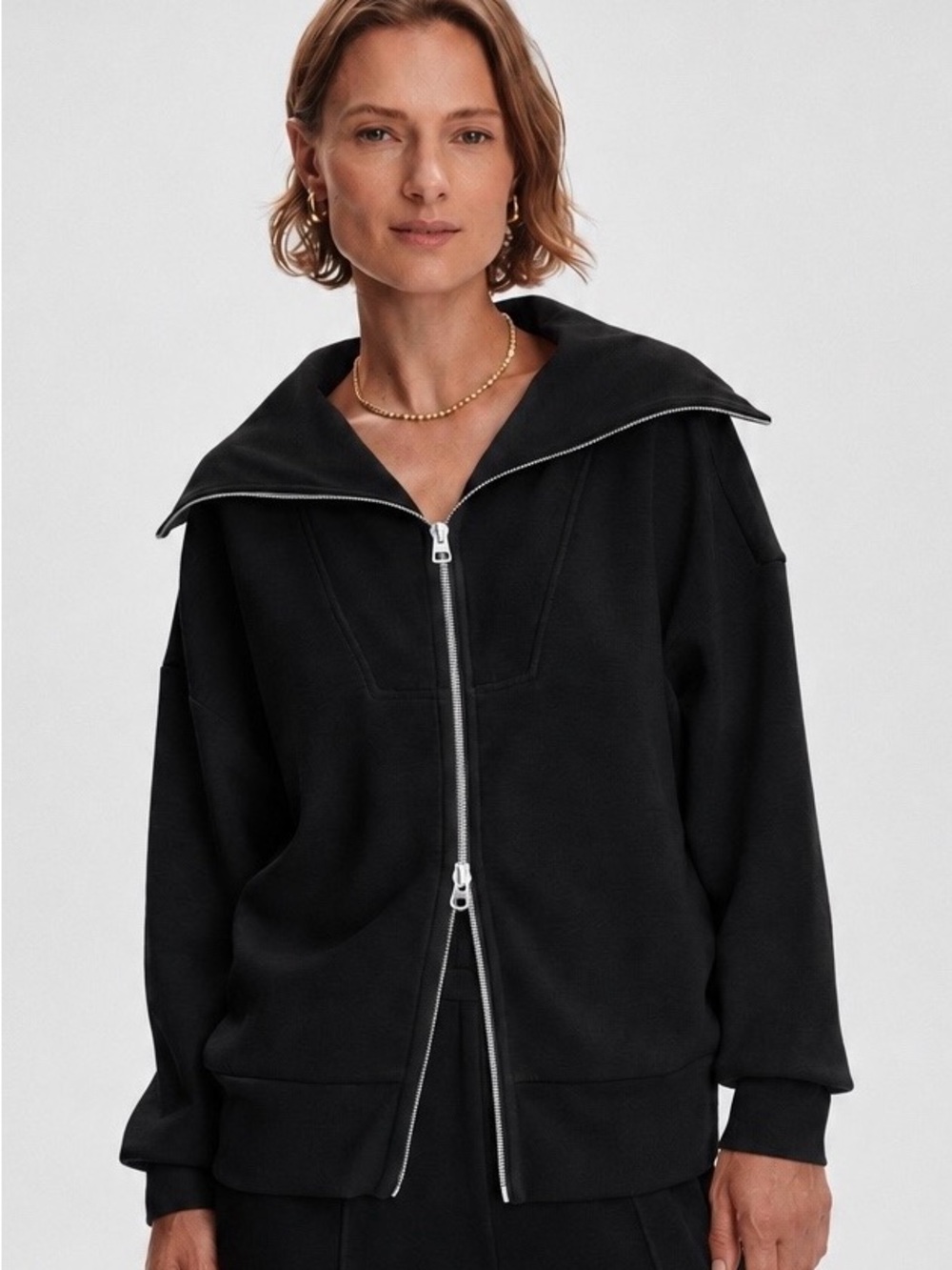 VARLEY HALLEY ZIP THROUGH SWEAT
DOUBLESOFT SIZE XS BLACK